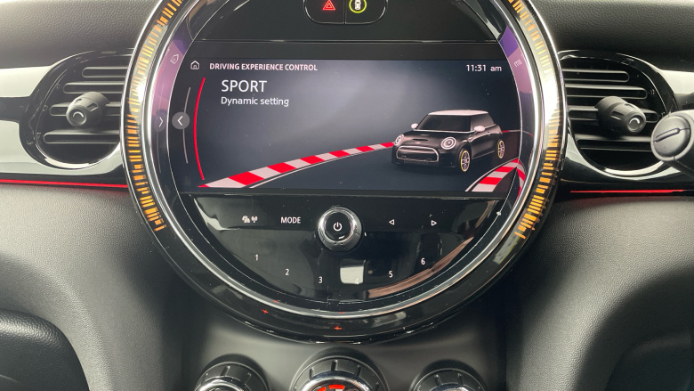 MINI Hatchback 135kW Cooper S Level 2 33kWh 3dr Auto Electric Hatchback